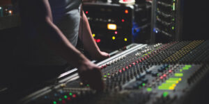 Logo Ingeniería en Sonido 